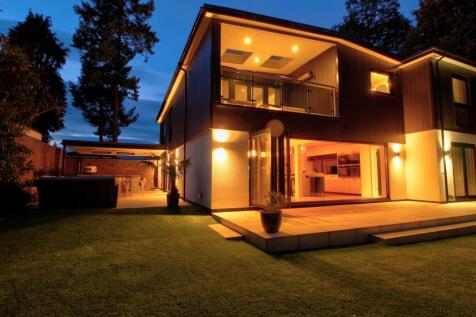 Excellent entertaining space