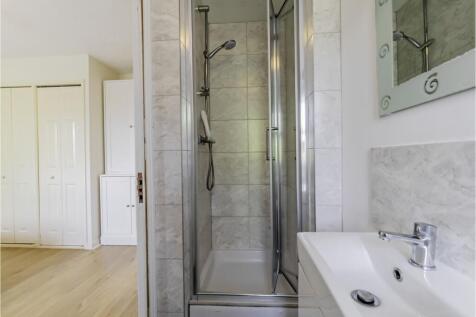 Master En-suite