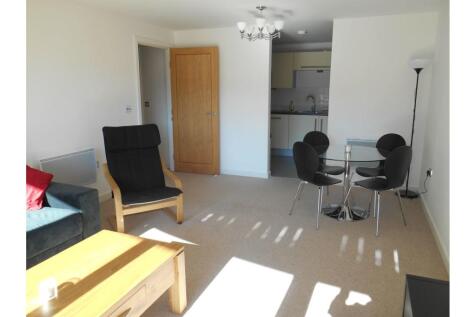 Lounge / Kitchen