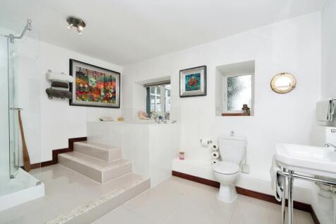 Downstairs Bathroom