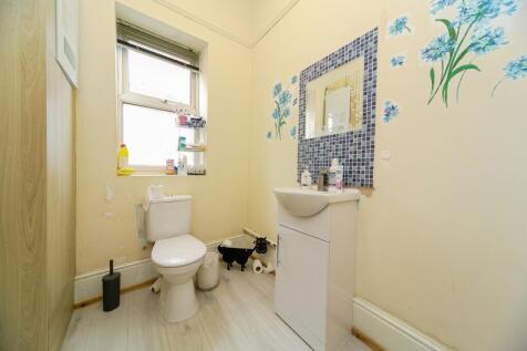 Downstairs Bathroom