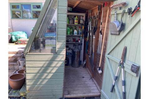Shed