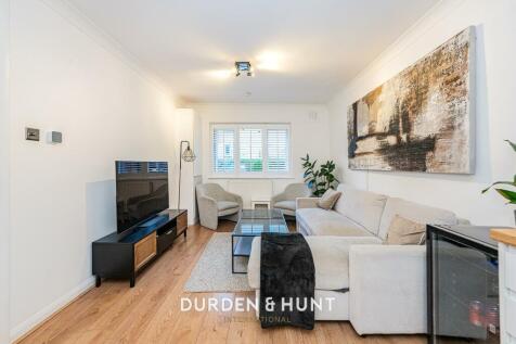 Theydon-6.jpg
