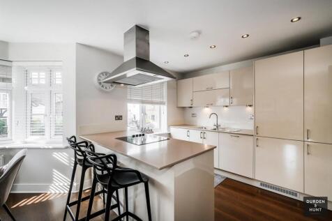 Roding Court