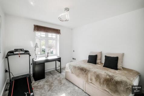 Roding Court