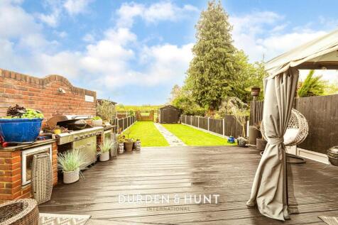Greensted-36.1.jpg