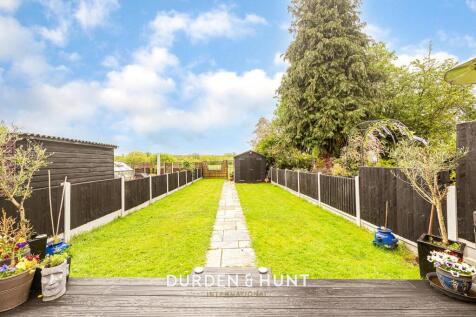 Greensted-37.1.jpg