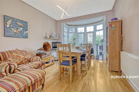 Chalgrove Crescent