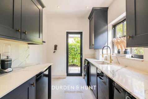 Theydon-53.jpg