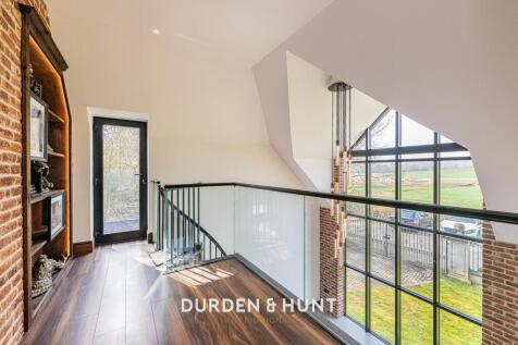 Theydon-83.jpg