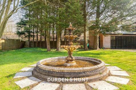 Theydon-89.1.jpg