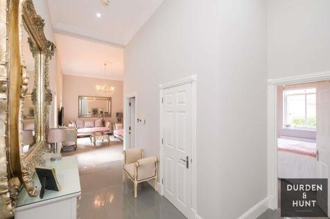 Rosebury Square