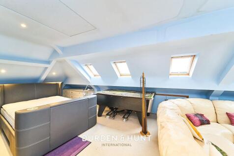 Spareleaze 23_result.jpg