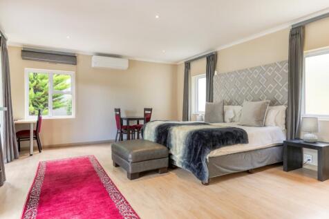 Villa 1 Main Bedroom