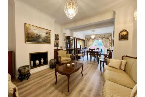 Living / Dining Room
