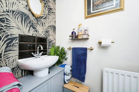 Downstairs Bathroom