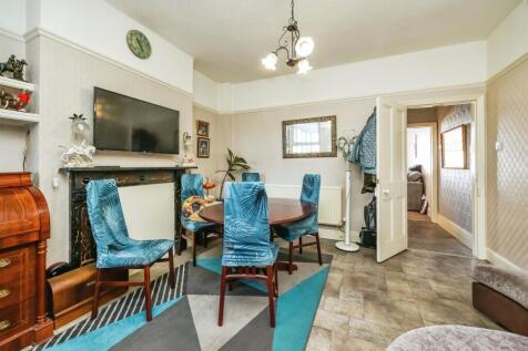Dining / Family Room