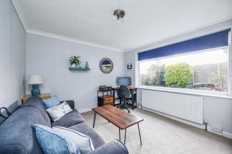 Bedroom/Lounge