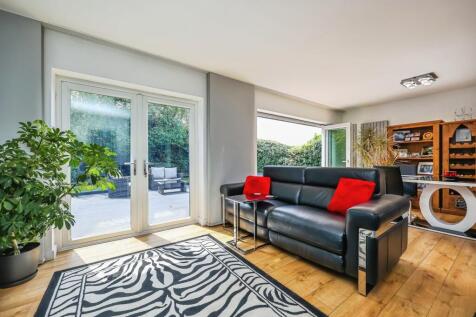 Living / Dining Room
