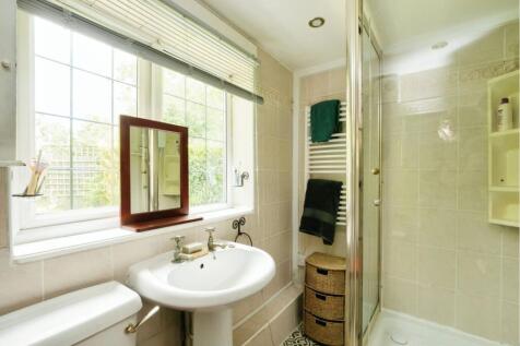 Annex En-Suite