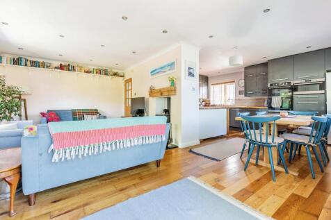 Living / Dining Room