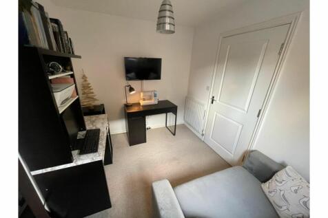 Bedroom Four / Study