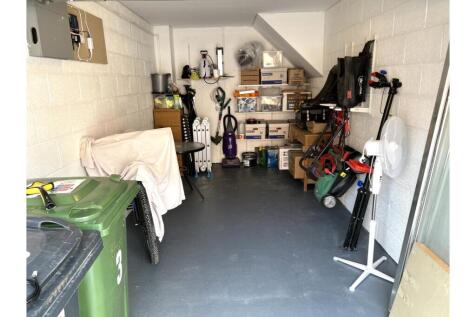 Integral Garage