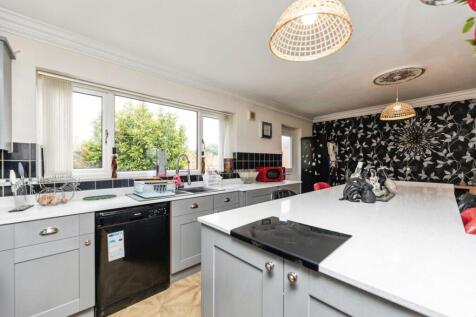 Kitchen/family Room