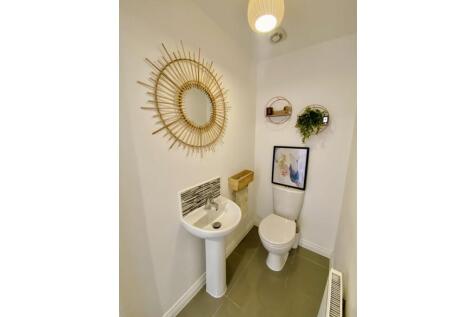 Downstairs Bathroom