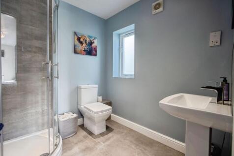 En-suite Two