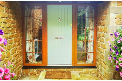 Entrance Porch