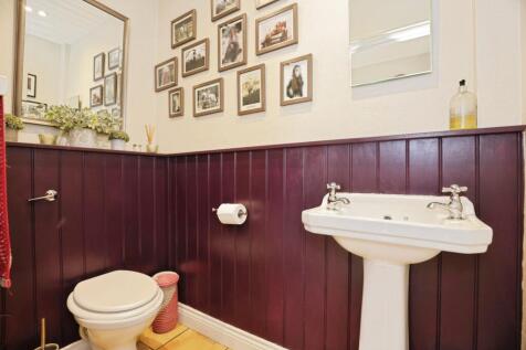 Downstairs Cloakroom