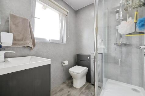 Master En-suite
