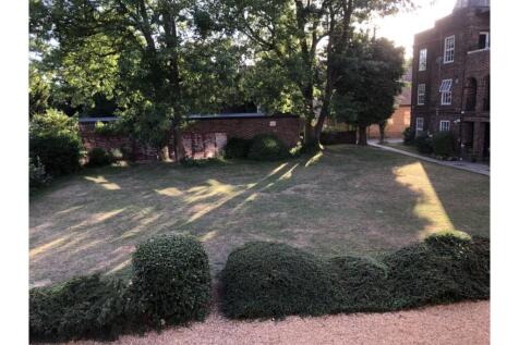 Communal Gardens