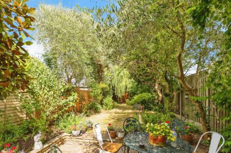 Property Image 9