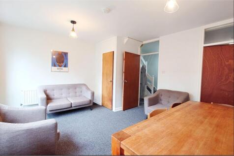 Living / Dining Room