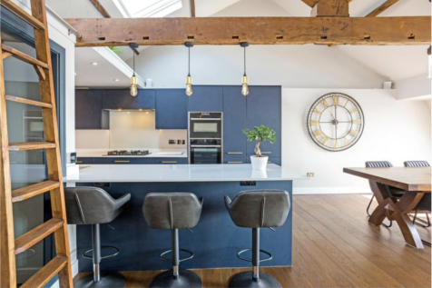 Kitchen/Breakfast