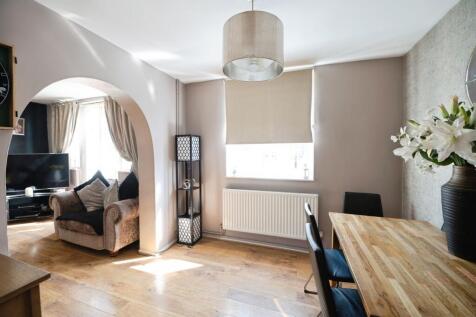 Living / Dining Room