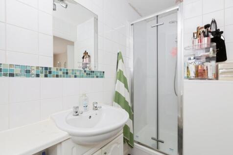 Master En-suite
