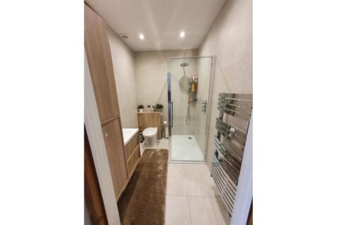 Downstairs Bathroom