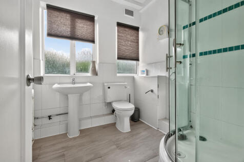En-suite Shower Room