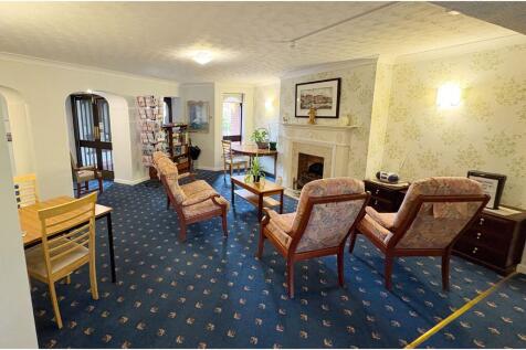 Communal Lounge