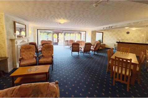 Communal Lounge