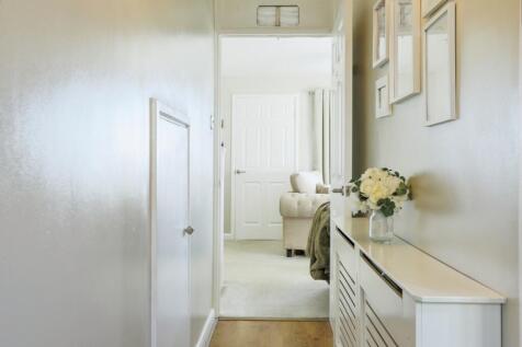 Side Passage