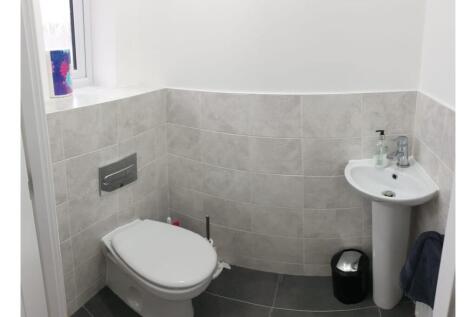 Downstairs Bathroom