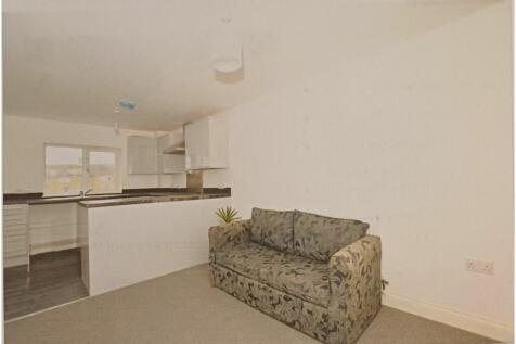 Lounge / Kitchen