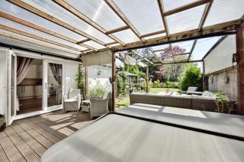 Property Image 9