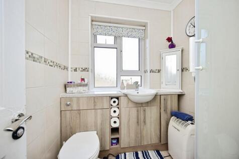 En-suite W.C.