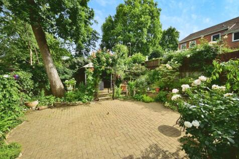 Property Image 16