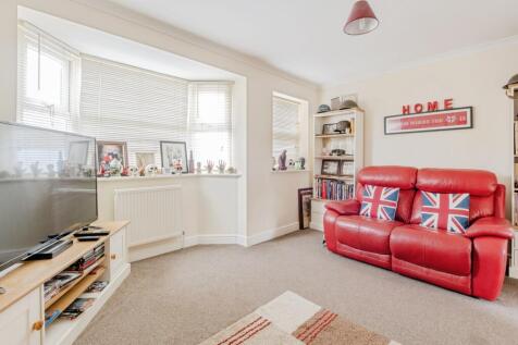 Bedroom/Lounge Two